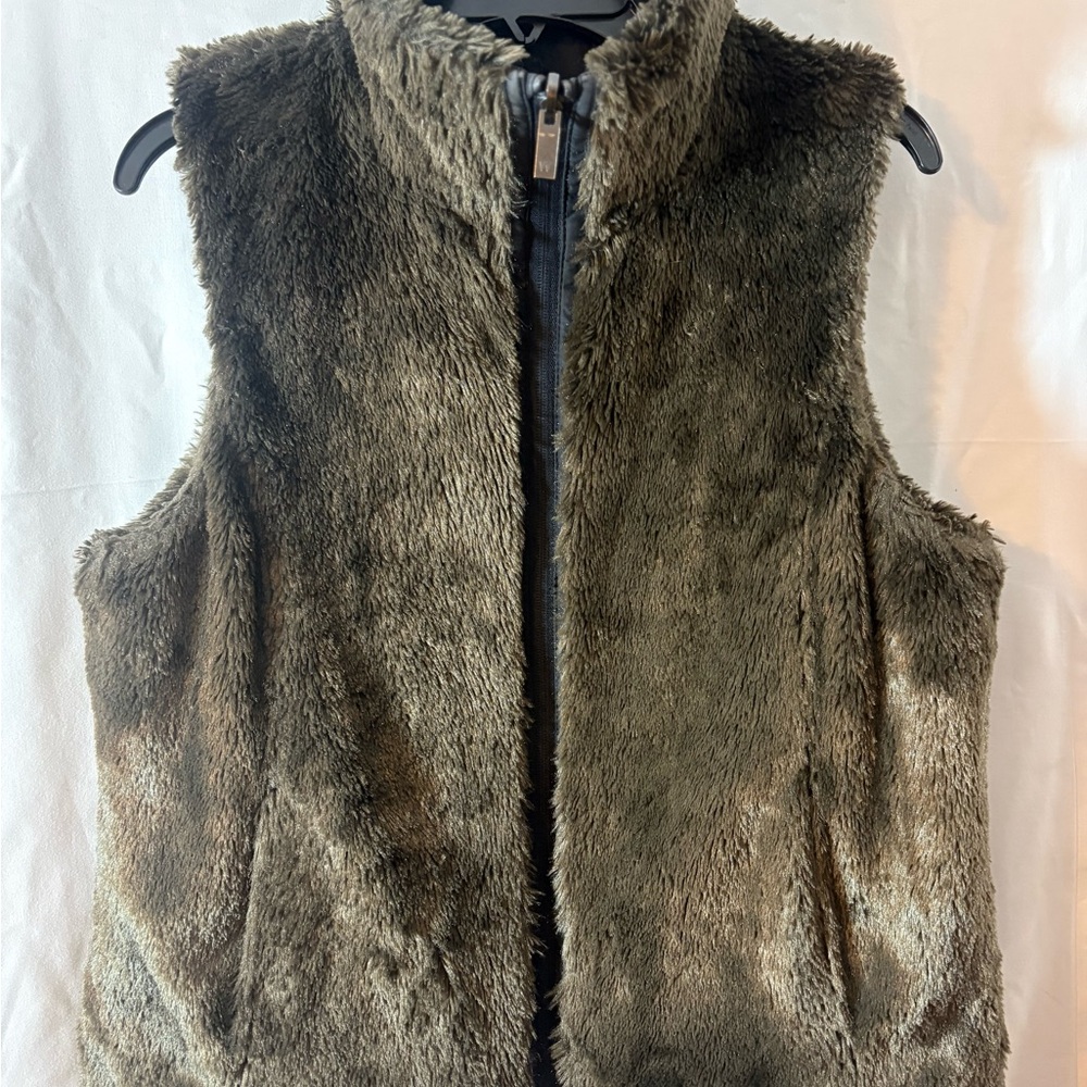 Faux Fur Vest in Brown